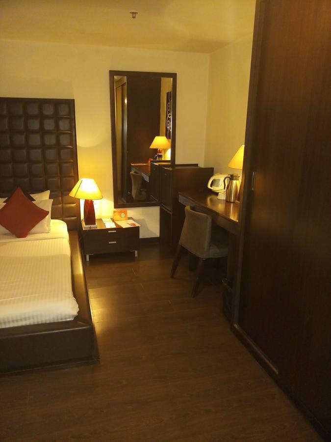 The Seventeen Degrees Hotel Dhanbād 外观 照片