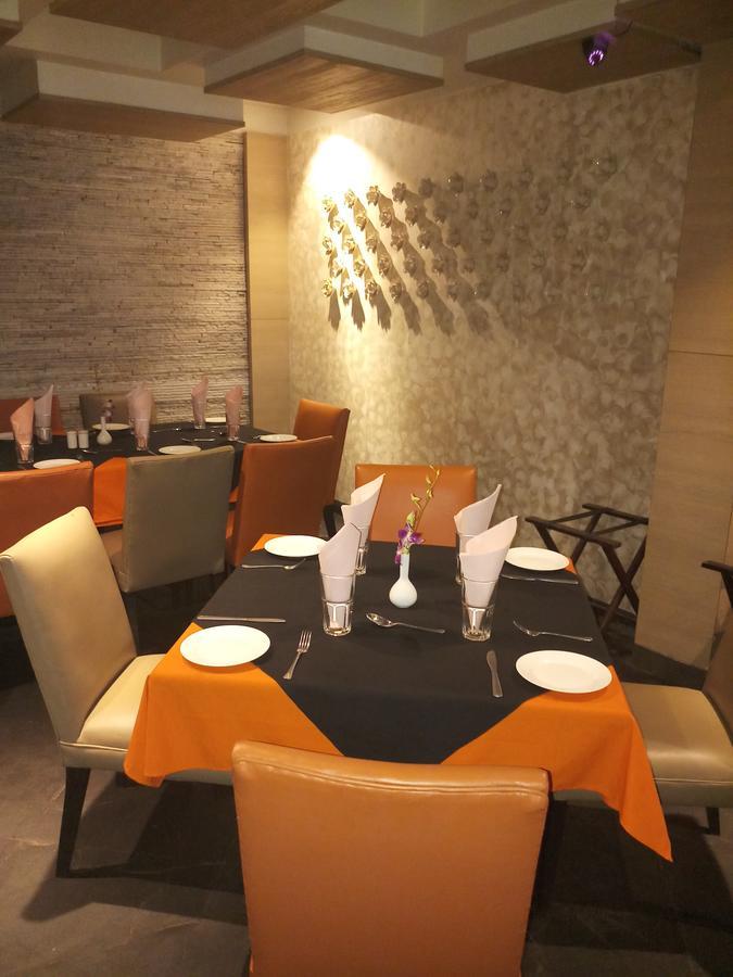 The Seventeen Degrees Hotel Dhanbād 外观 照片
